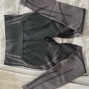 Gymshark black geo seamless leggings